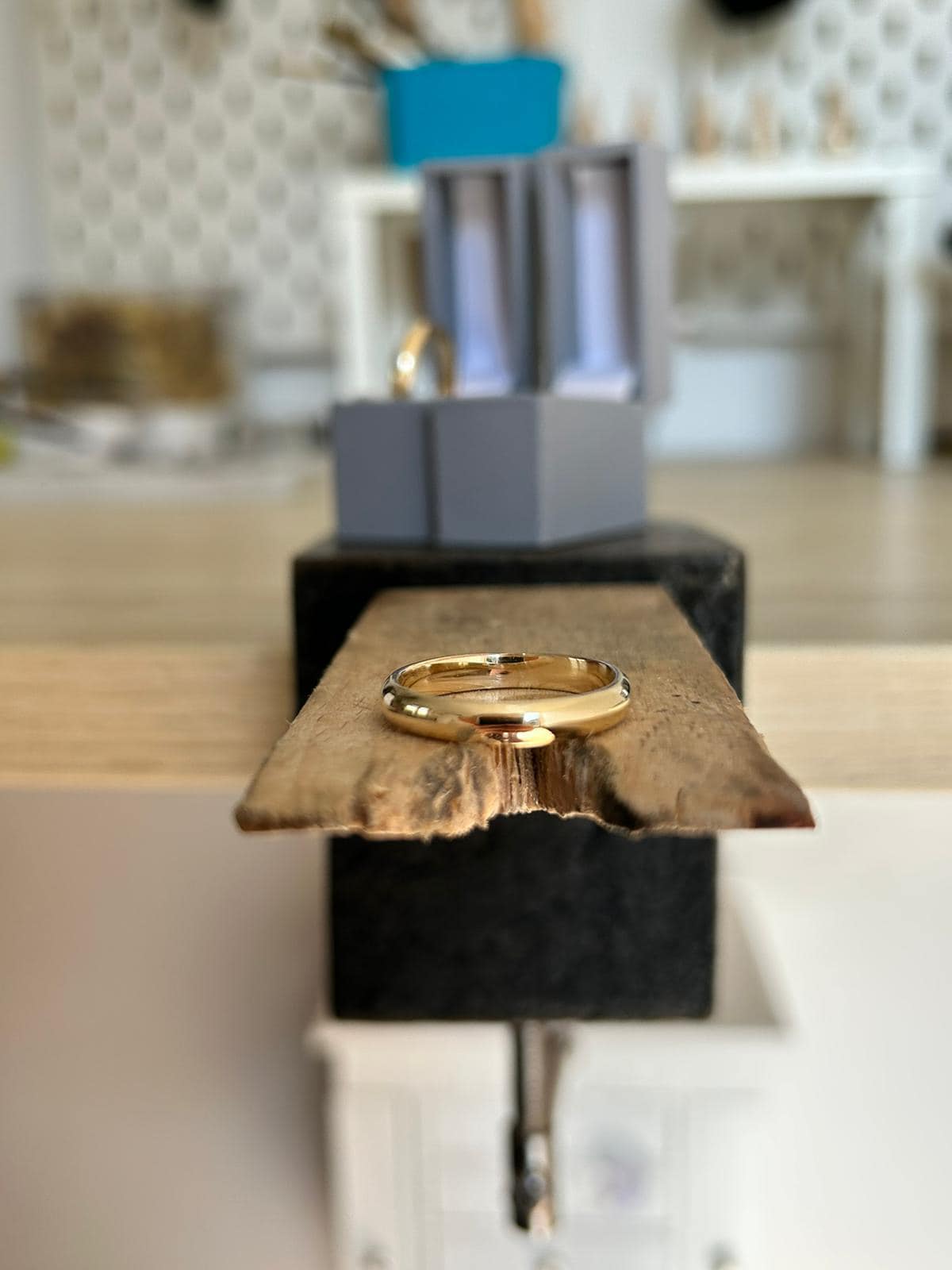 9ct D-Shaped Gold Wedding Ring 4mm